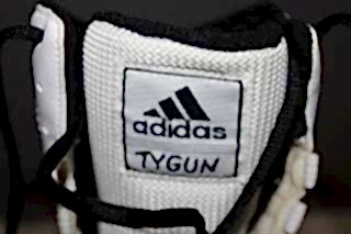 Боксерки adidas tygun