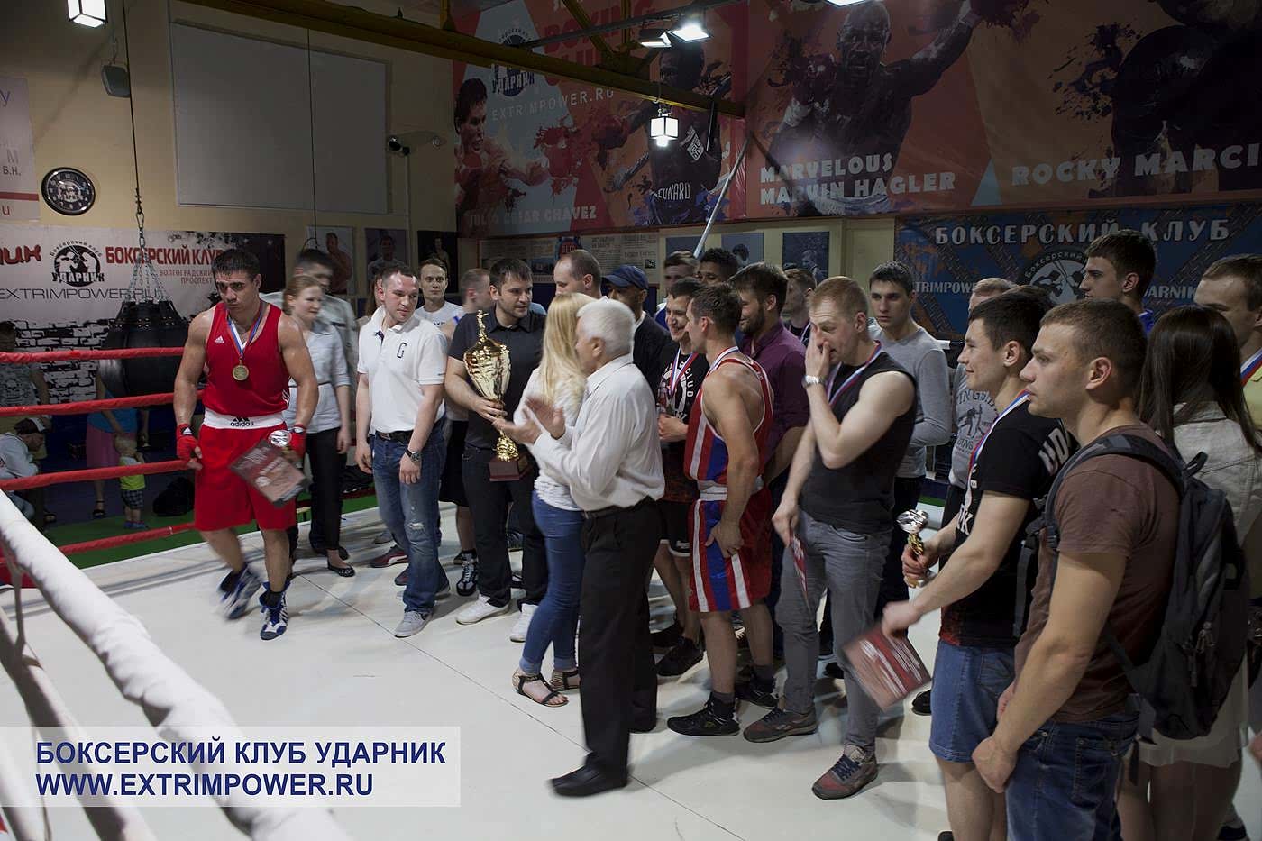 Турнир между залами бокса Ударник